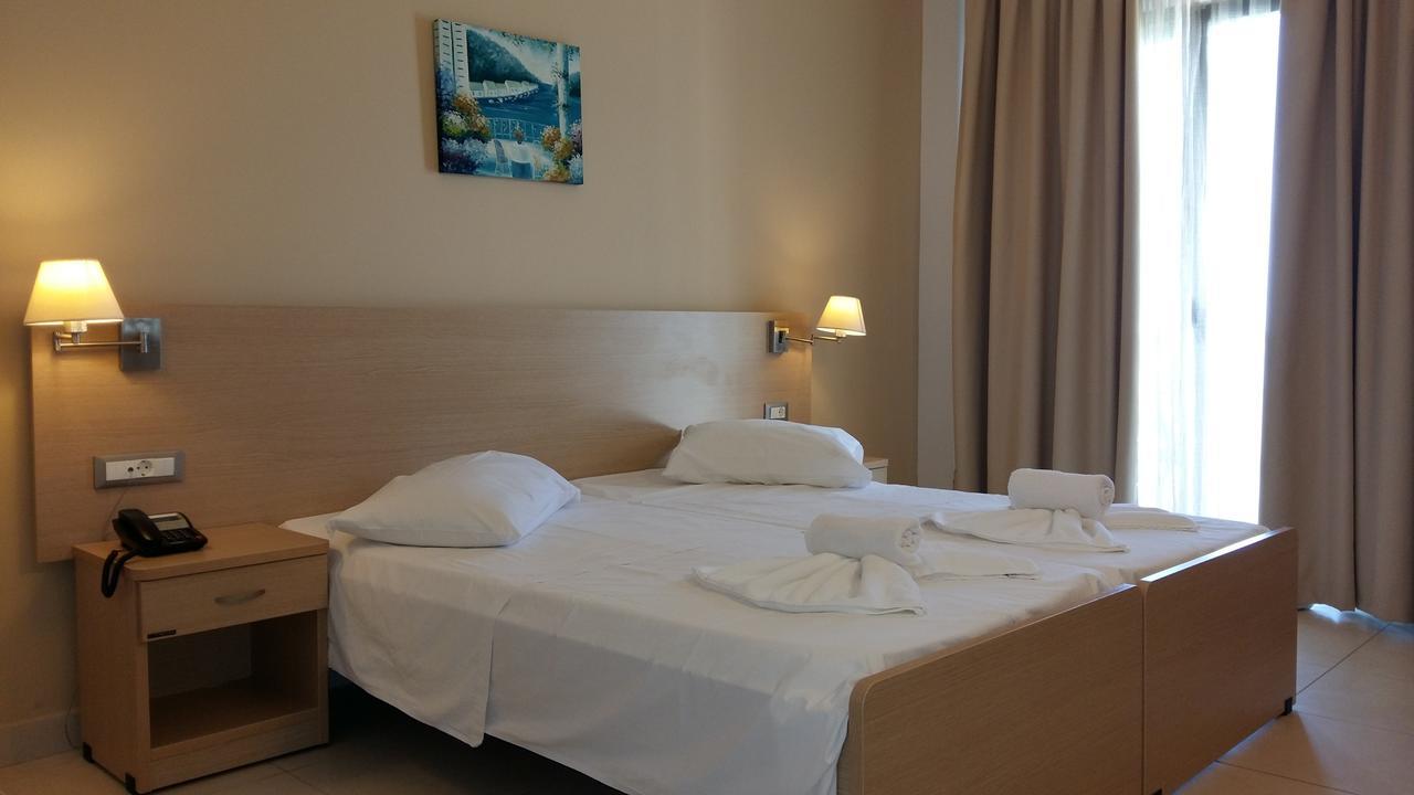 Ostria Hotel Kakovatos Beach Zacharo Pokoj fotografie